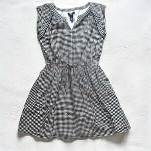 Gap Kids L Gingham Capsleeve Dress With Embroidered Flowers And Checkered Print